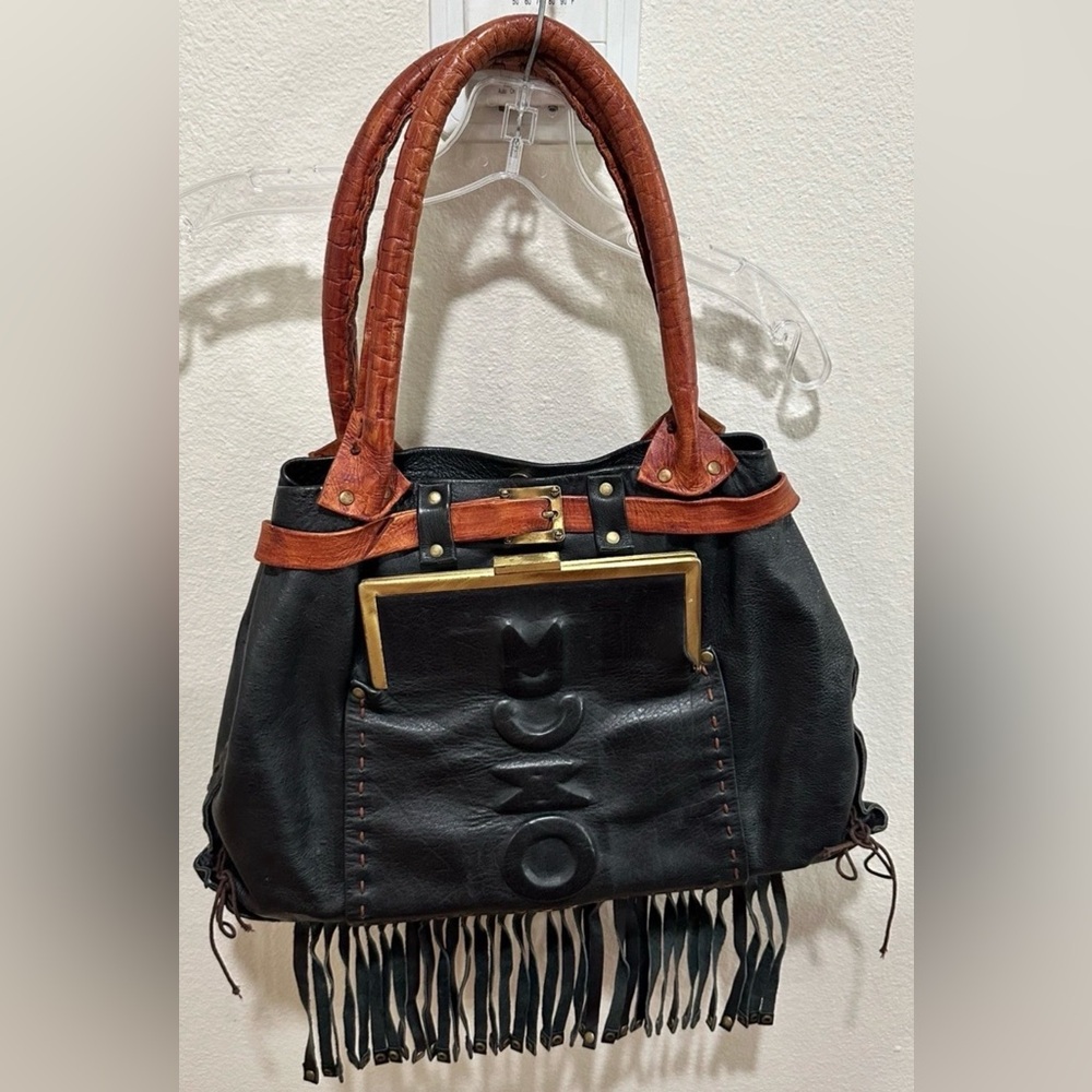 Muxo Leather Fringed Bag‎ Designed By Camila Alves. Handmade In Brazil